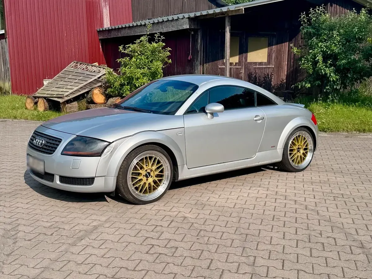 Gebraucht Audi TT Basis 224 PS (164 kW) 2004 Silber Coupé
