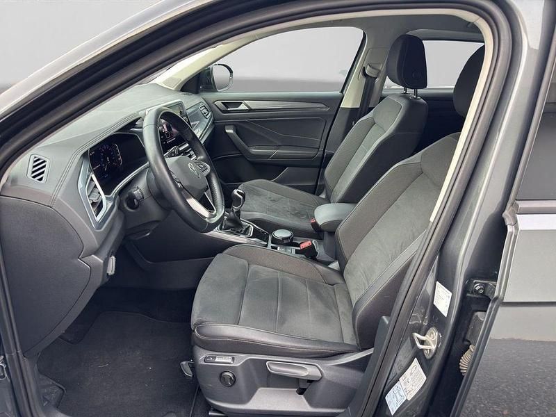 Gebraucht VW T-Roc Active 110 PS (80 kW) 2023 Grau SUV