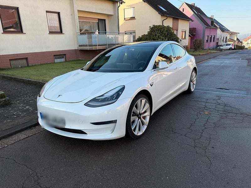 Gebraucht Tesla Model 3 Performance 377 kW (513 PS) 2019 Weiß Limousine