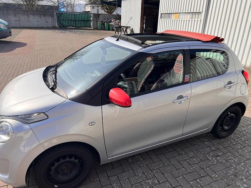 Second-hand Citroën C1 69 CP (50 kW) 2016 Argintiu Hatchback