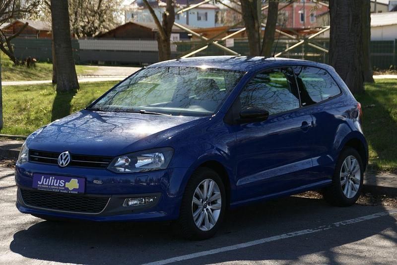 Gebraucht VW Polo Style 69 PS (50 kW) 2011 Blau Kleinwagen