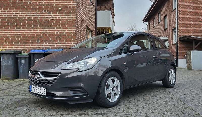 Grau Gebraucht 2016 Opel Corsa Edition Limousine | 7.250 € (Guter Preis) - Bild 1/4