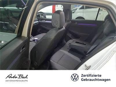 Gebraucht VW Golf VIII Goal 150 PS (110 kW) 2025 Oryxweiß perlmutteffekt Limousine