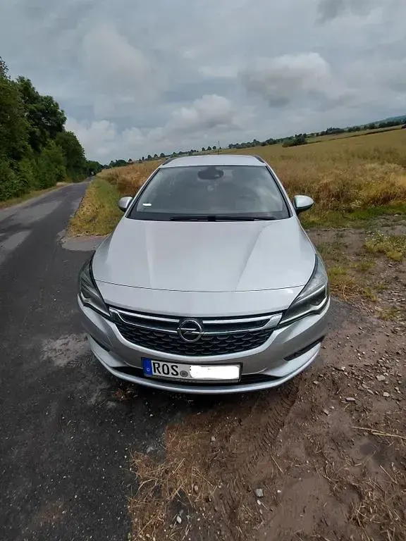 Gebraucht Opel Astra Business 110 PS (80 kW) 2017 Silber Kombi