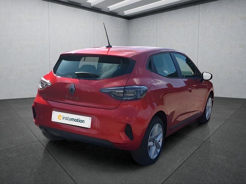 Rot Neu 2025 Renault Clio V Kleinwagen | 19.249 € (Guter Preis) - Bild 1/4
