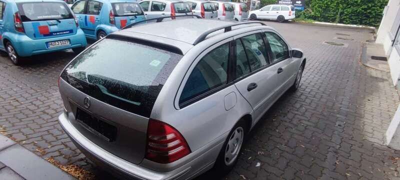 Silber Gebraucht 2002 Mercedes C180 Classic Kombi | 1.400 € (Superpreis) - Bild 1/4