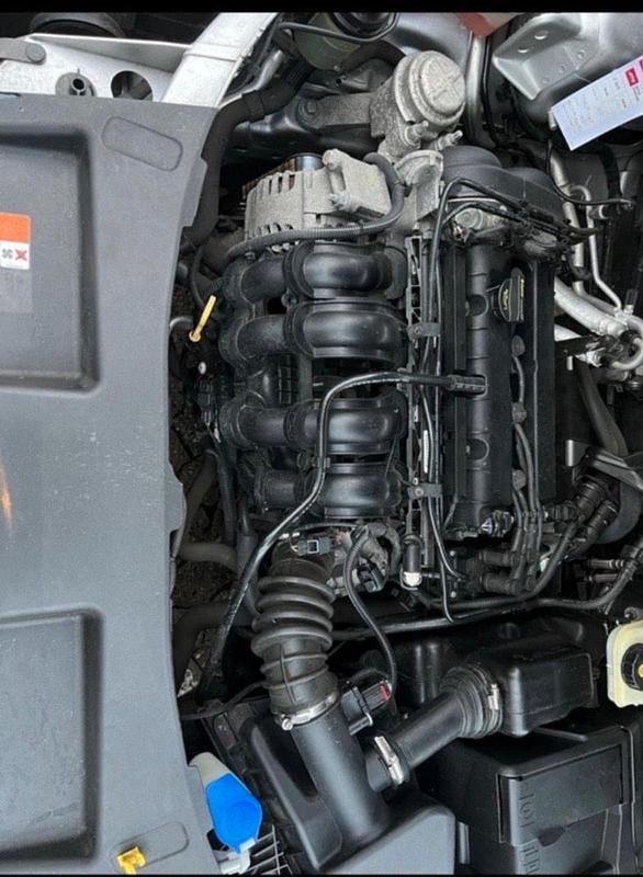 Gebraucht Ford Mondeo 125 PS (91 kW) 2010 Silber Limousine