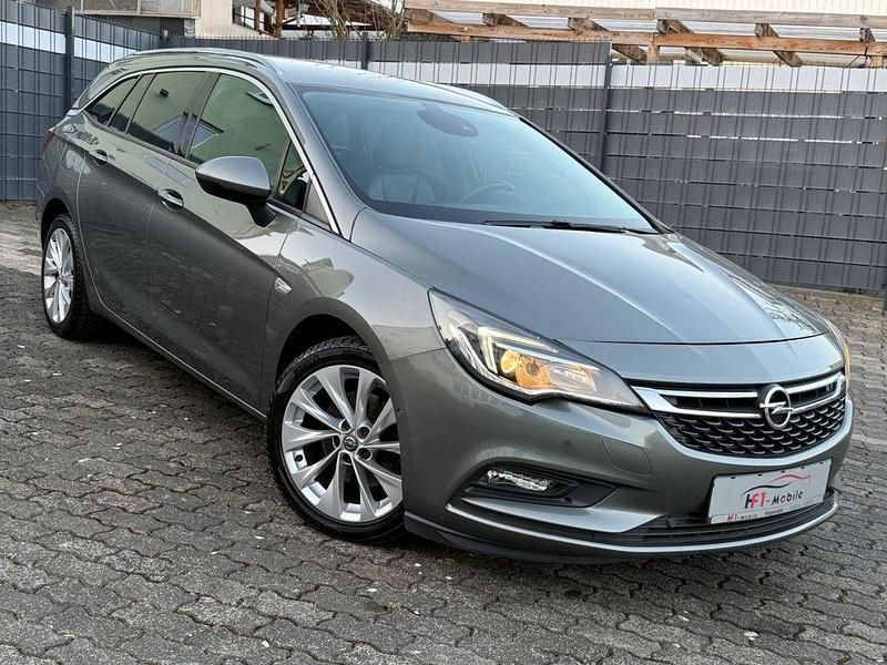 Grau Gebraucht 2017 Opel Astra Innovation Kombi | 11.600 € (Teuer) - Bild 1/4