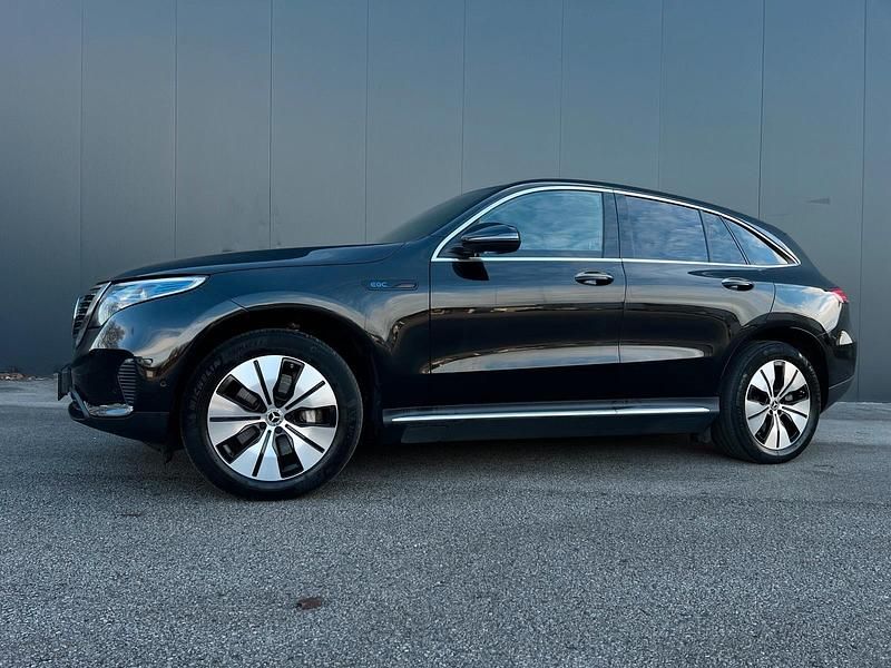 Gebraucht Mercedes EQC400 300 kW (408 PS) 2021 Schwarz SUV