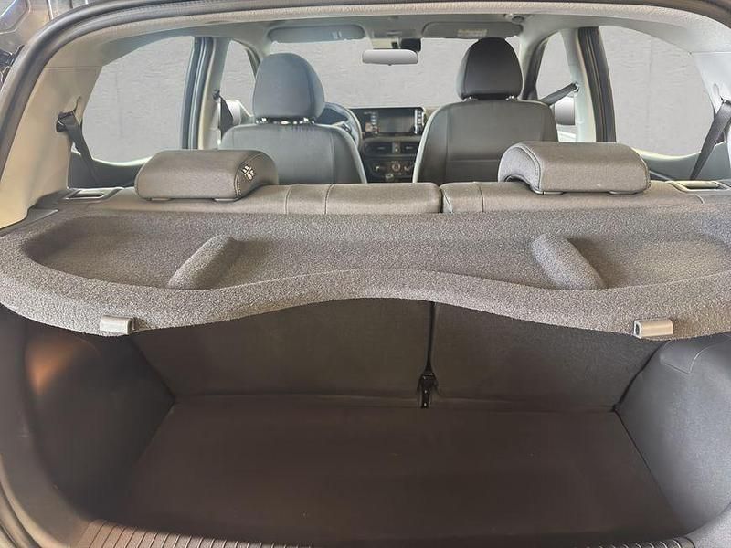 Neu Hyundai i10 Select 63 PS (46 kW) 2025 Grau Kleinwagen