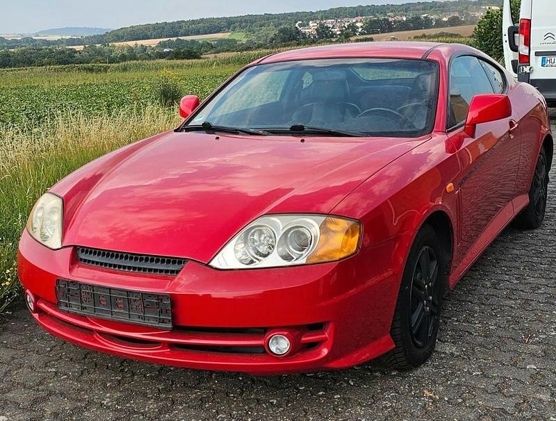 Rot Gebraucht 2003 Hyundai Coupé GLS Coupé | 4.500 € - Bild 1/4