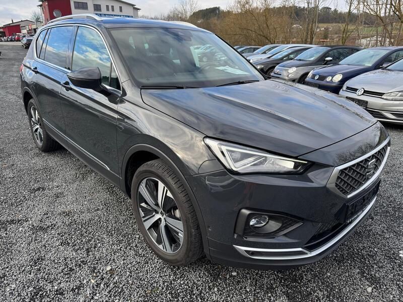 Grau Gebraucht 2024 Seat Tarraco Xperience SUV | 41.590 € (Teuer) - Bild 1/4