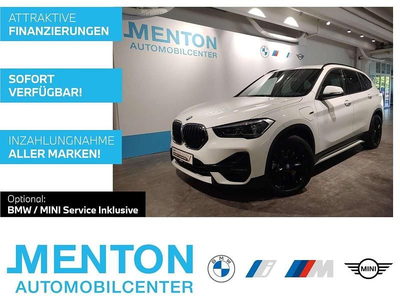 Weiß Gebraucht 2022 BMW X1 Sport Line SUV | 32.890 € (Teuer) - Bild 1/3