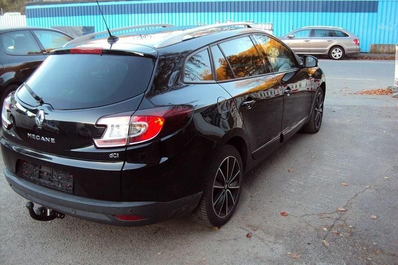 Gebraucht Renault Mégane III Bose Edition 110 PS (80 kW) 2013 Schwarz Limousine