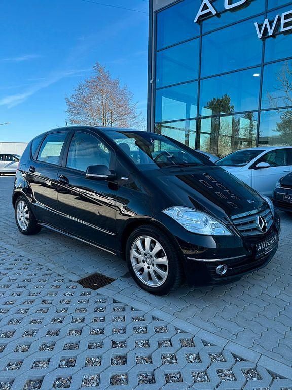 Gebraucht Mercedes A200 140 PS (102 kW) 2010 Schwarz Limousine