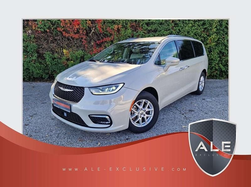 Gebraucht Chrysler Pacifica 291 PS (214 kW) 2021 Grau Van