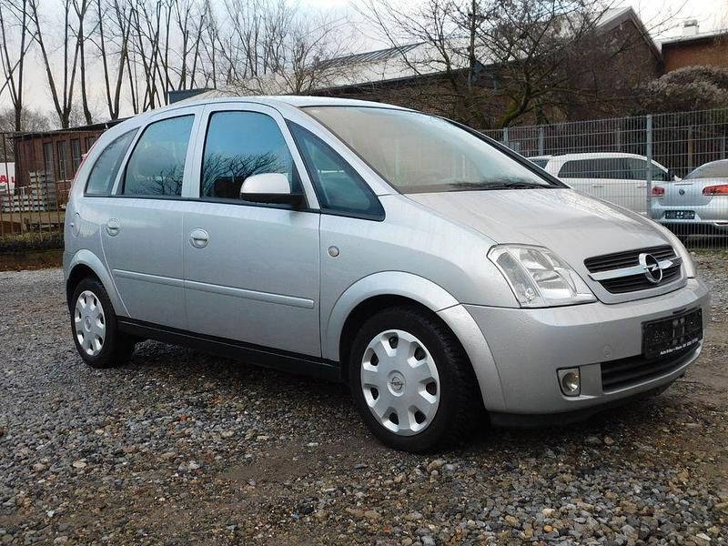 Silber Gebraucht 2005 Opel Meriva Edition Van / Kleinbus | 1.999 € (Guter Preis) - Bild 1/4