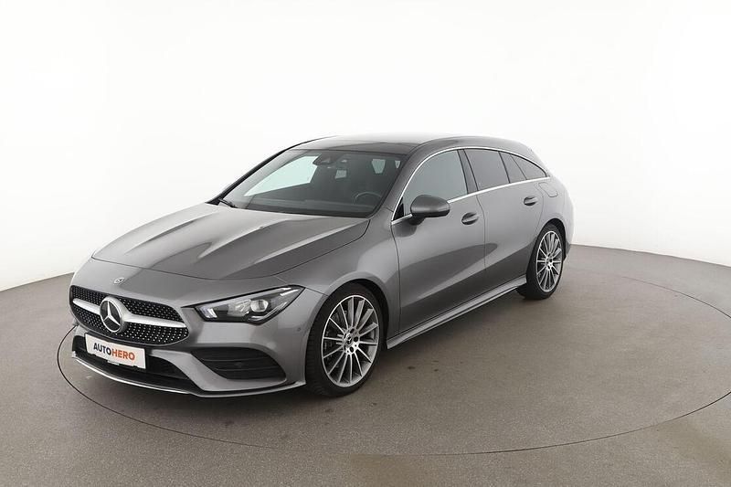 Grau Gebraucht 2019 Mercedes CLA220 Shooting Brake AMG line Kombi | 26.930 € (Etwas zu teuer) - Bild 1/3