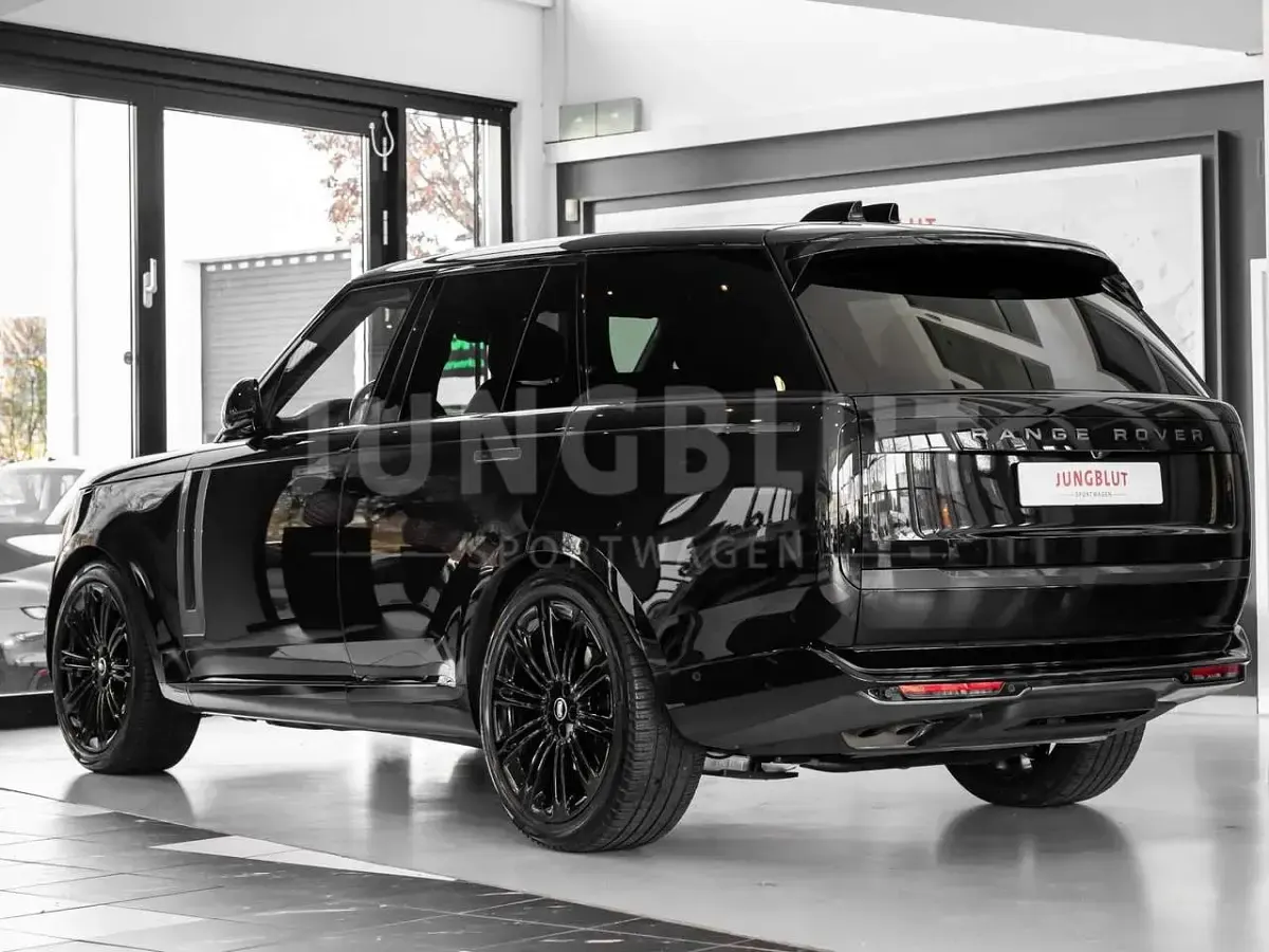 Gebraucht Land Rover Range Rover HSE 349 PS (256 kW) 2025 Santorini black SUV