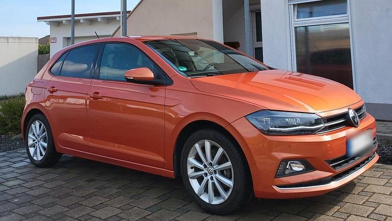 Gebraucht VW Polo Highline 95 PS (69 kW) 2018 Orange Kleinwagen