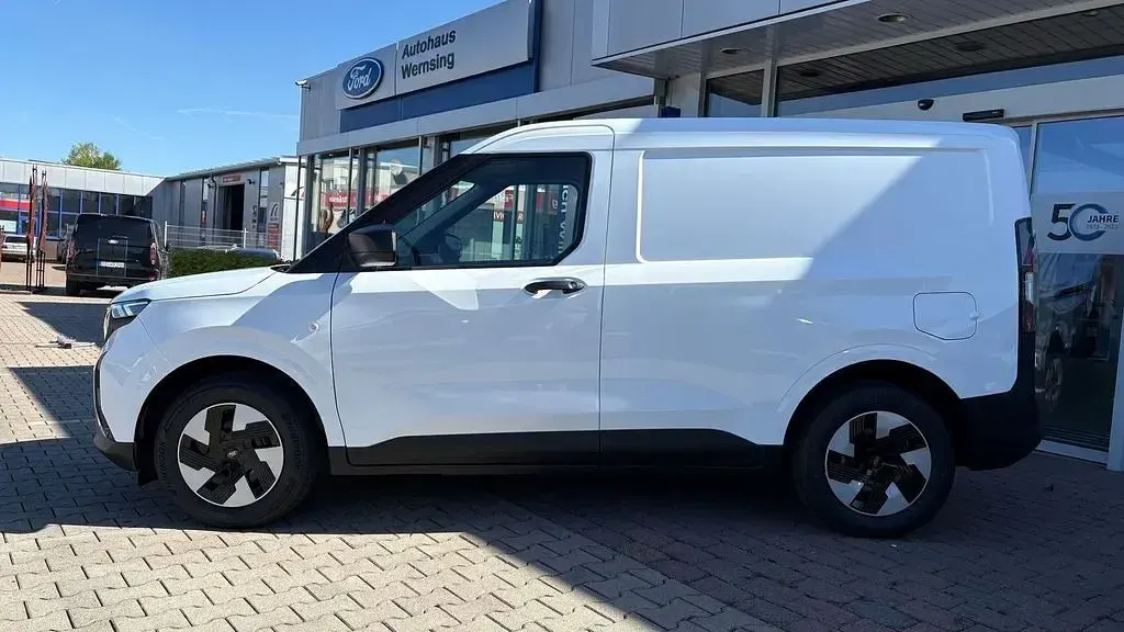 Neu Ford Transit Trend 100 kW (136 PS) 2026 Weiß Limousine