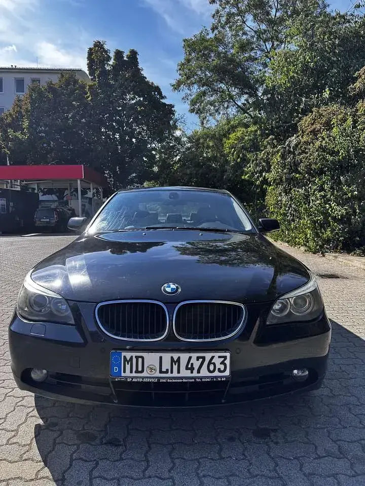 Gebraucht BMW 525 163 PS (119 kW) 2004 Limousine