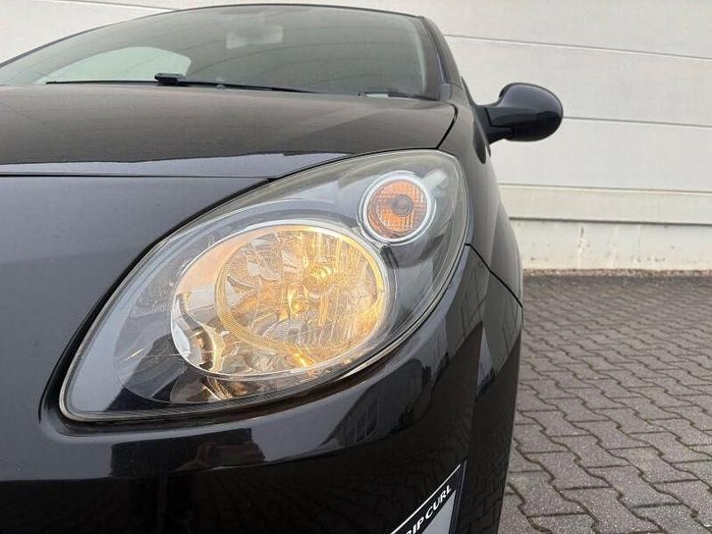 Gebraucht Renault Twingo Rip Curl 76 PS (55 kW) 2010 Perlmuttschwarz Kleinwagen