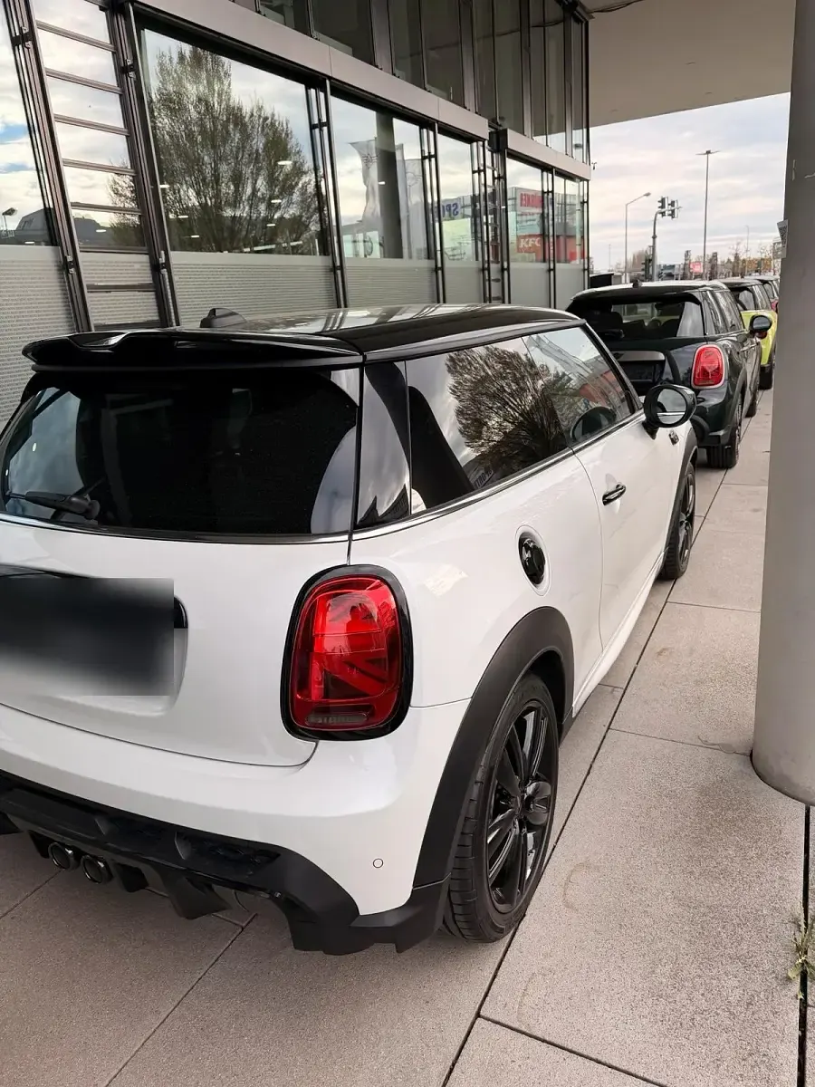 Gebraucht Mini Cooper S 178 PS (130 kW) 2024 Weiß Kleinwagen