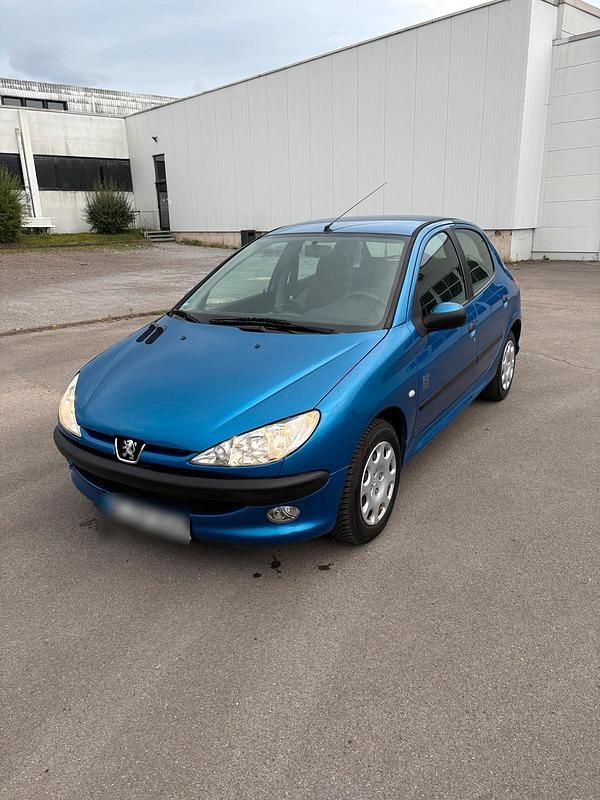 Blau Gebraucht 2005 Peugeot 206 Limousine | 1.599 € (Fairer Preis) - Bild 1/4