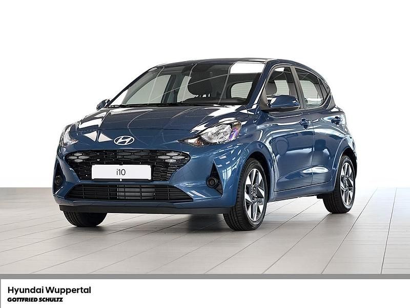 Vibrant blue / mic Gebraucht 2025 Hyundai i10 Kleinwagen | 17.980 € (Fairer Preis) - Bild 1/4