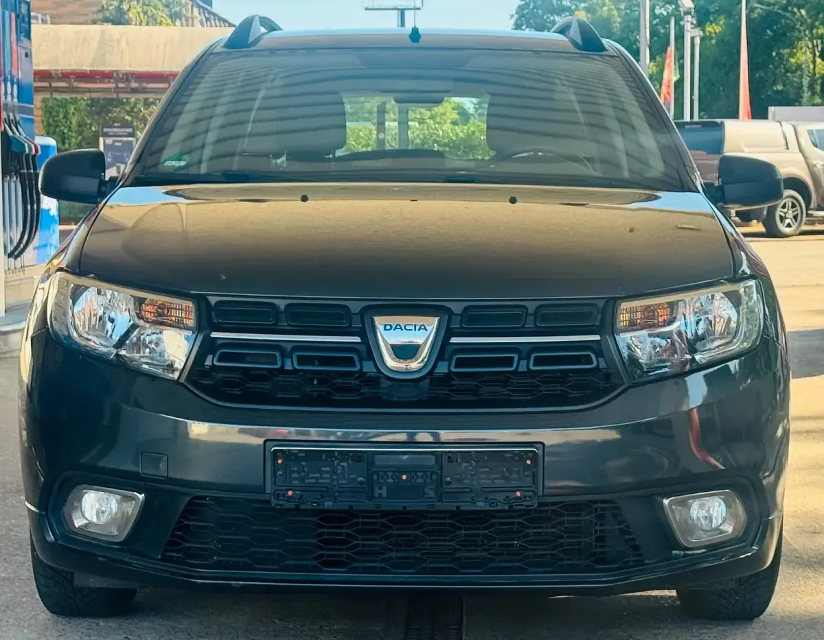 Gebraucht Dacia Logan MCV 74 PS (54 kW) 2018 Grau Kombi