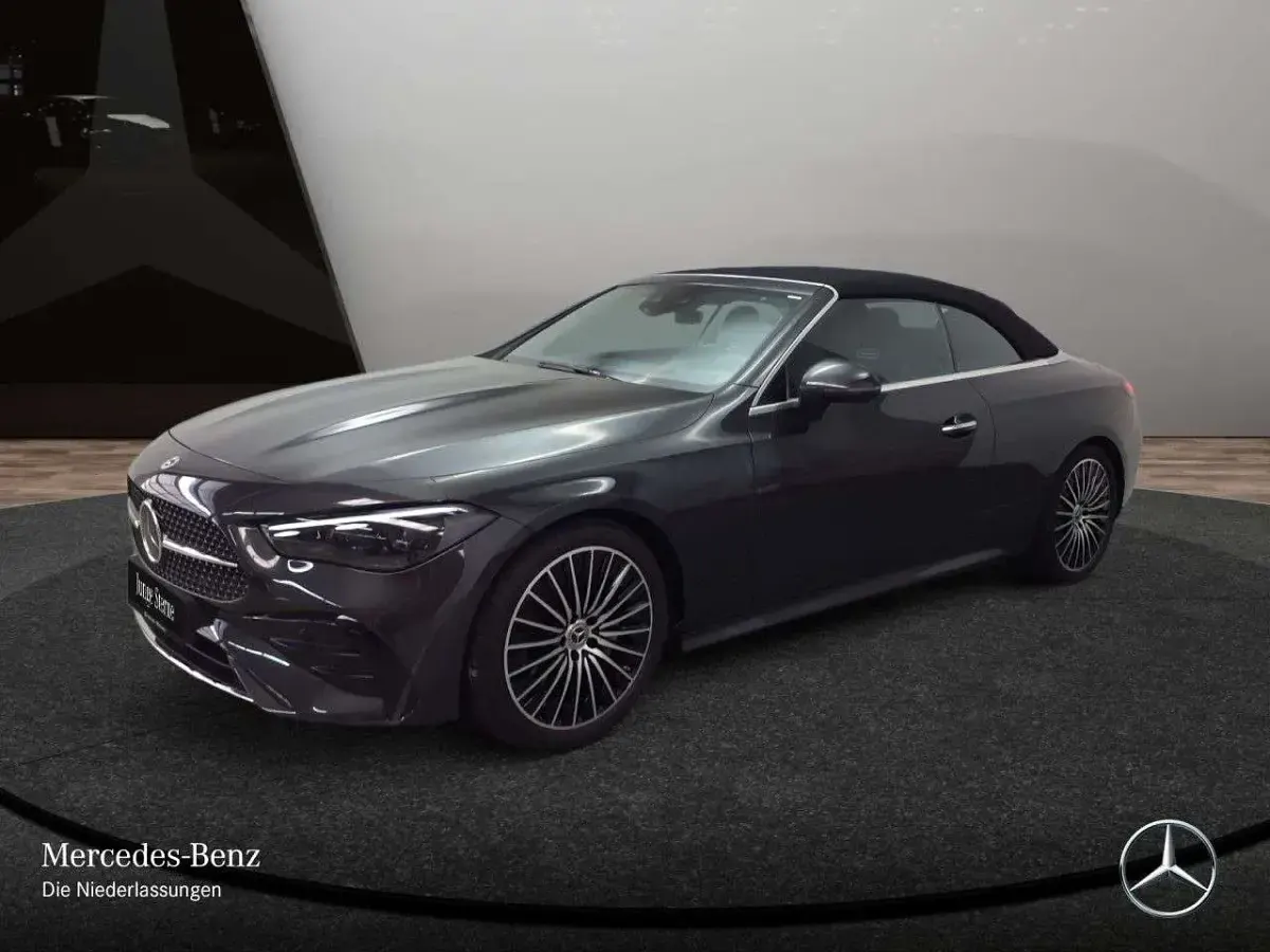 Gebraucht Mercedes CLE200 AMG 204 PS (150 kW) 2025 Grau Cabrio