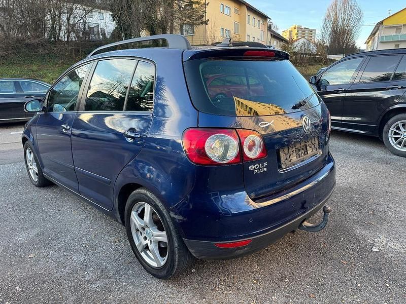 Gebraucht VW Golf VI United 105 PS (77 kW) 2008 Blau Kleinwagen