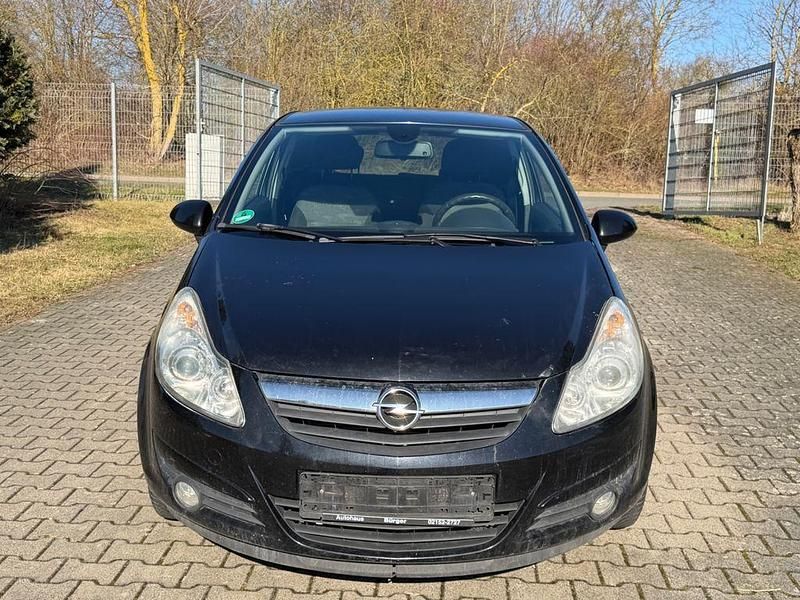 Gebraucht Opel Corsa 69 PS (50 kW) 2011 Schwarz Kleinwagen