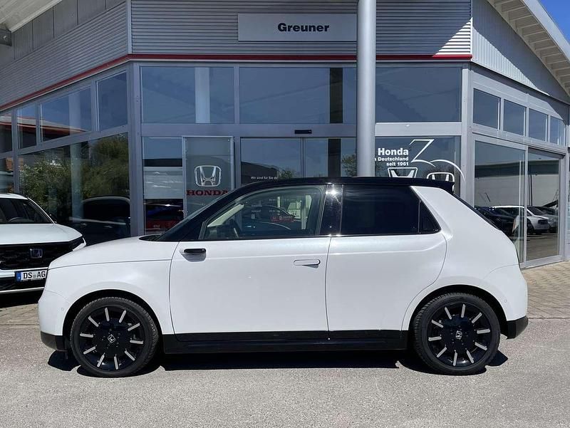 Gebraucht Honda e Advance 113 kW (154 PS) 2022 Platinum white pearl Kleinwagen