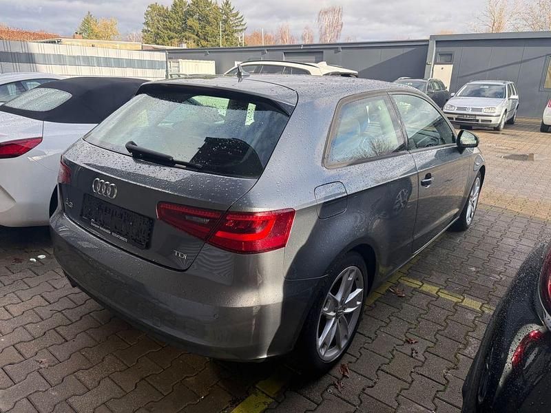 Gebraucht Audi A3 Sport 150 PS (110 kW) 2014 Grau
