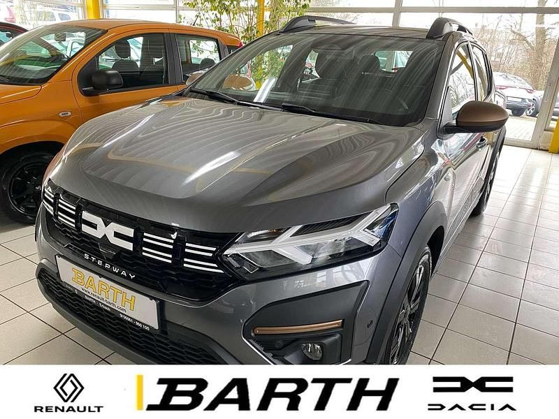 Dolomitgrau Neu 2025 Dacia Sandero Extreme Kleinwagen | 22.510 € - Bild 1/4