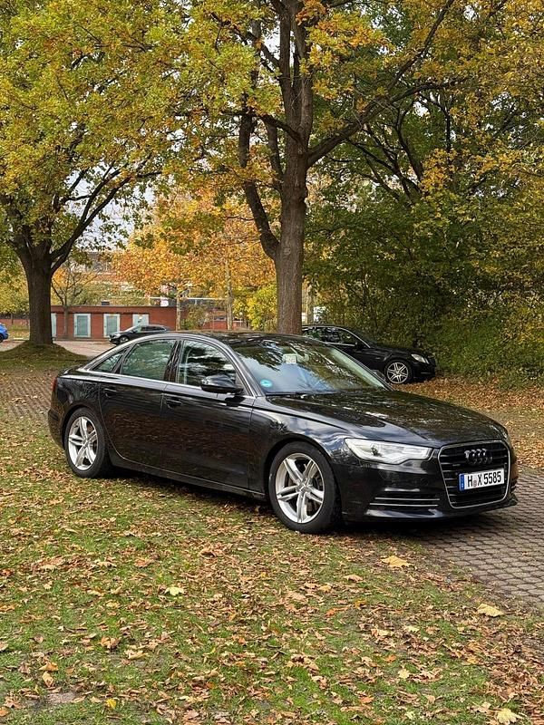 Schwarz Gebraucht 2011 Audi A6 Limousine | 12.500 € (Fairer Preis) - Bild 1/4