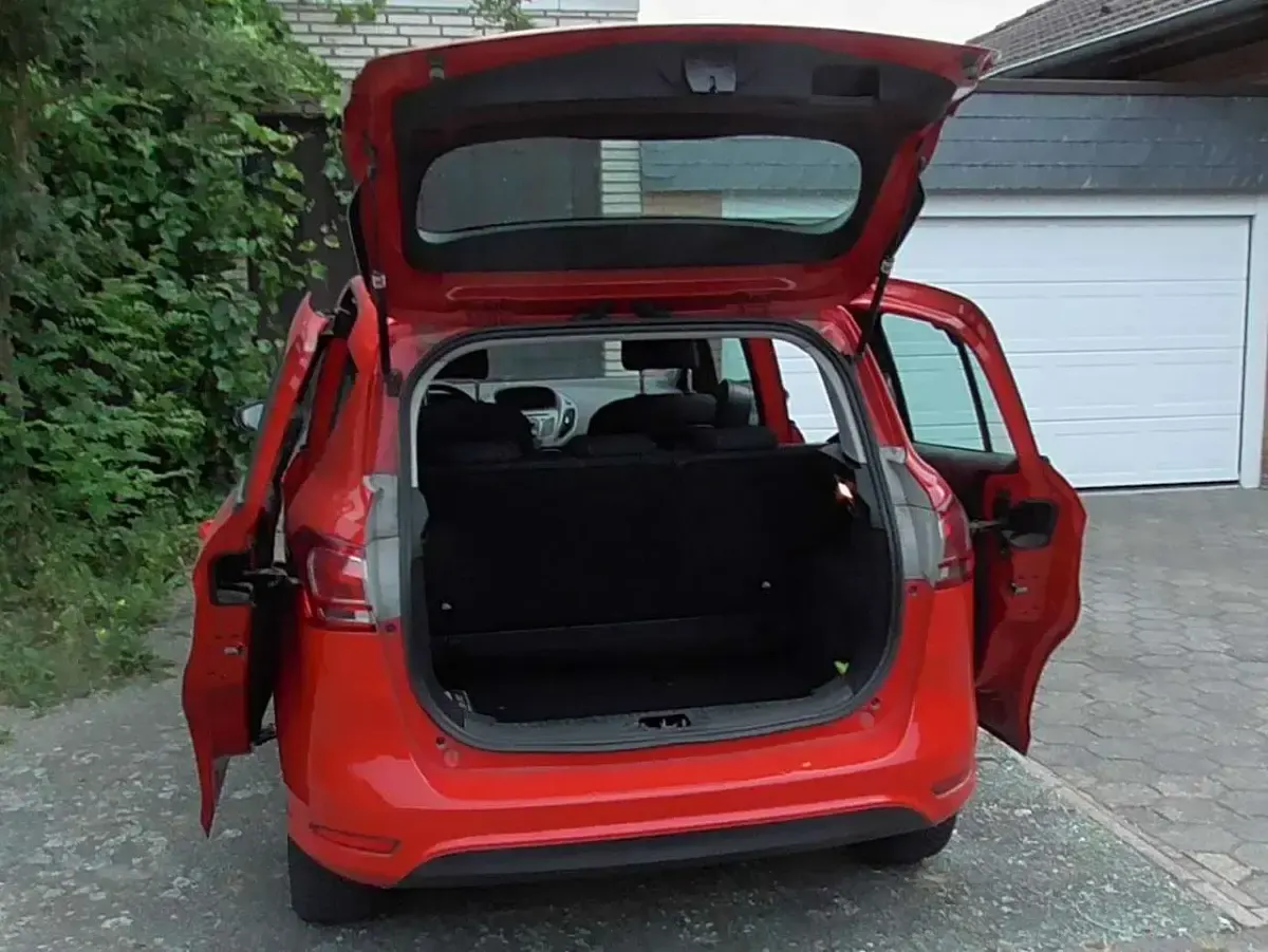 Gebraucht Ford B-MAX Trend 101 PS (74 kW) 2014 Rot Van / Kleinbus