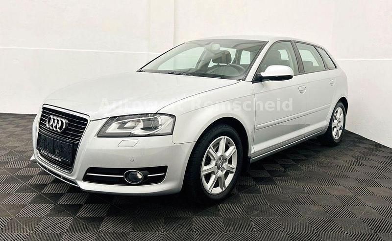 Gebraucht Audi A3 Ambiente 200 PS (147 kW) 2012 Silber Kleinwagen