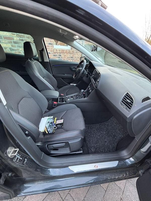 Second-hand Seat Leon ST 150 CP (110 kW) 2019 Gri Break