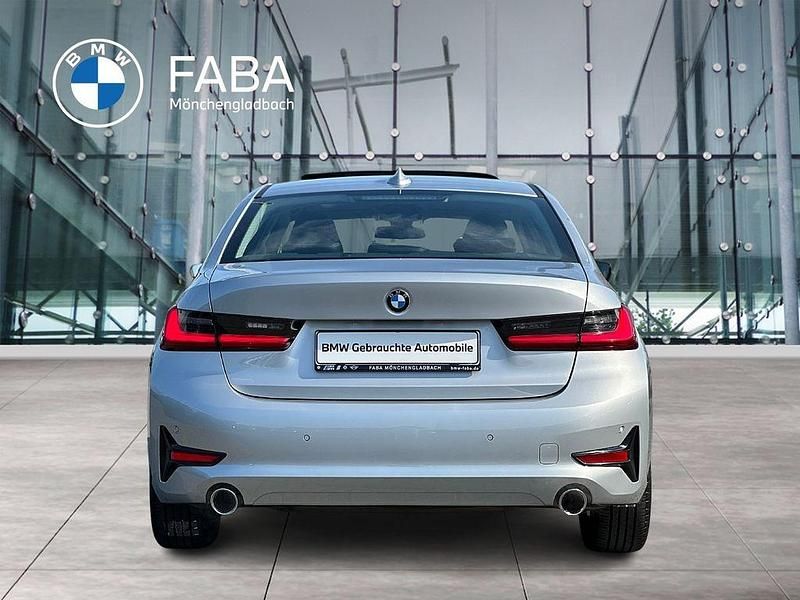 Gebraucht BMW 320 Advantage 184 PS (135 kW) 2021 Silber Limousine