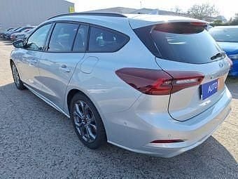 Gebraucht Ford Focus ST-Line X 200 PS (147 kW) 2024 Silber Limousine