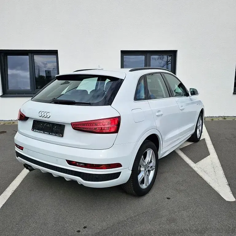 Gebraucht Audi Q3 S-Line 150 PS (110 kW) 2016 Weiß SUV
