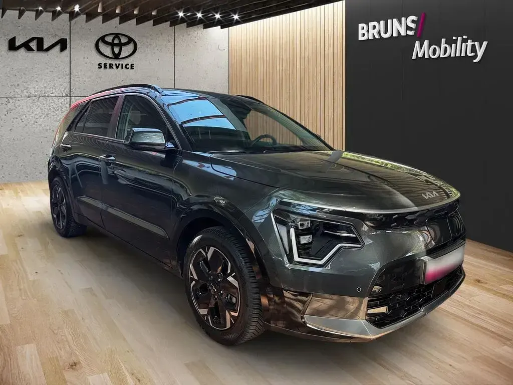 Gebraucht Kia Niro Comfort 150 kW (204 PS) 2022 Interstellar grau met. SUV