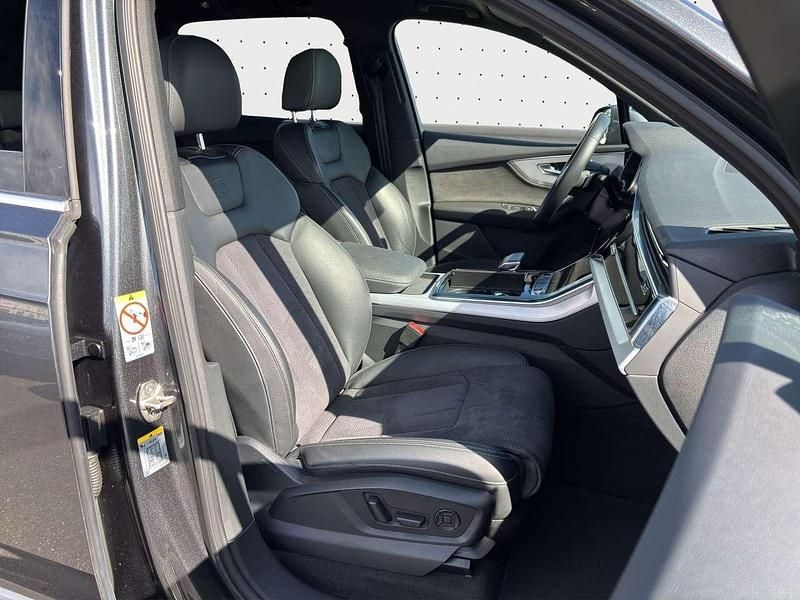 Gebraucht Audi Q7 Ambiente 340 PS (250 kW) 2022 Daytonagrau perleffekt SUV