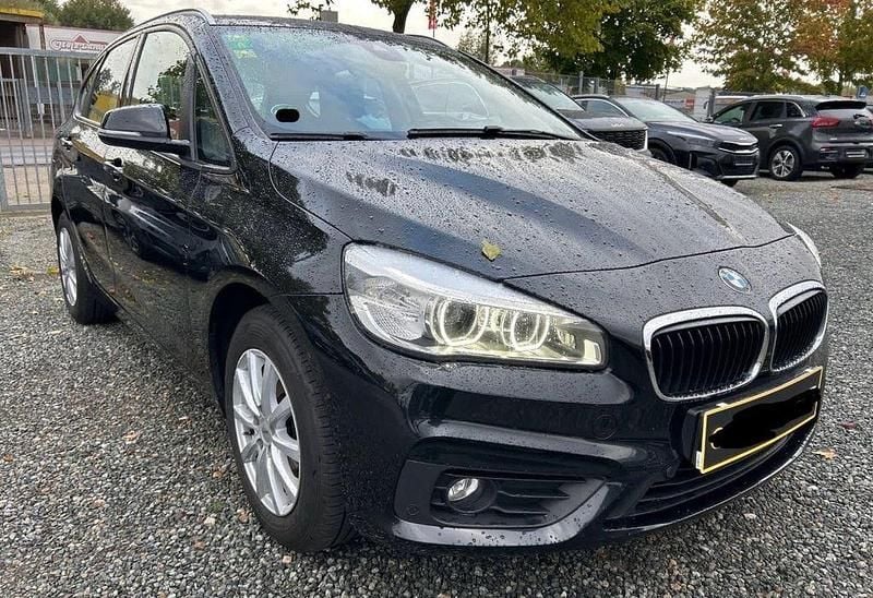 Schwarz Gebraucht 2017 BMW 218 Active Tourer Advantage Van / Kleinbus | 8.550 € (Fairer Preis) - Bild 1/4