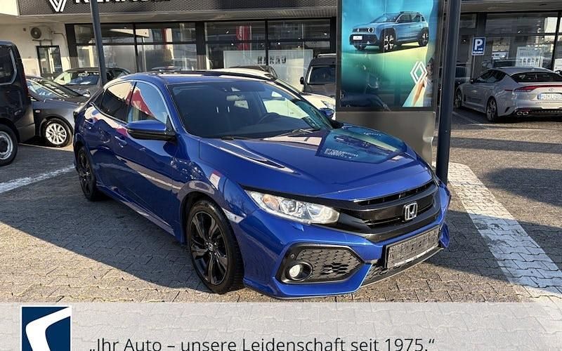 Blau Gebraucht 2017 Honda Civic Elegance Limousine | 13.970 € (Teuer) - Bild 1/4
