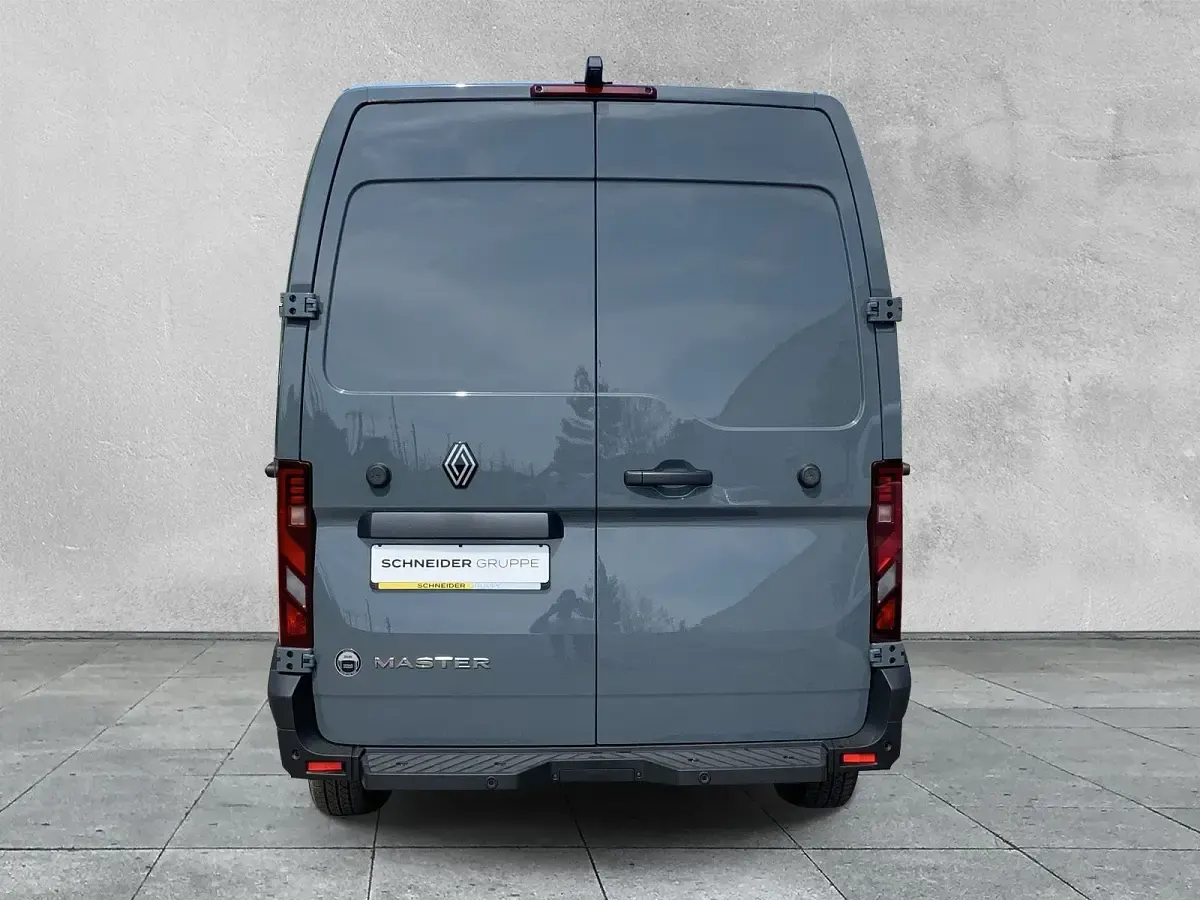 Neu Renault Master 170 PS (125 kW) 2025 Grau Van / Kleinbus