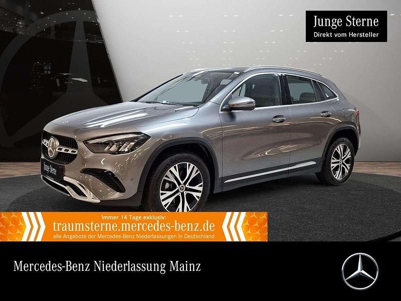 Grau Gebraucht 2025 Mercedes GLA180 Advanced SUV | 36.590 € (Guter Preis) - Bild 1/3